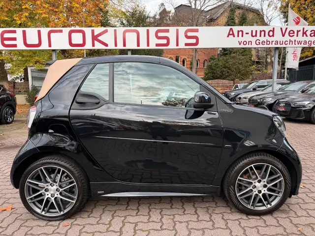 smart forTwo fortwo Cabrio BRABUS Xcl*VOLL*NAVI*JBL*KAM*