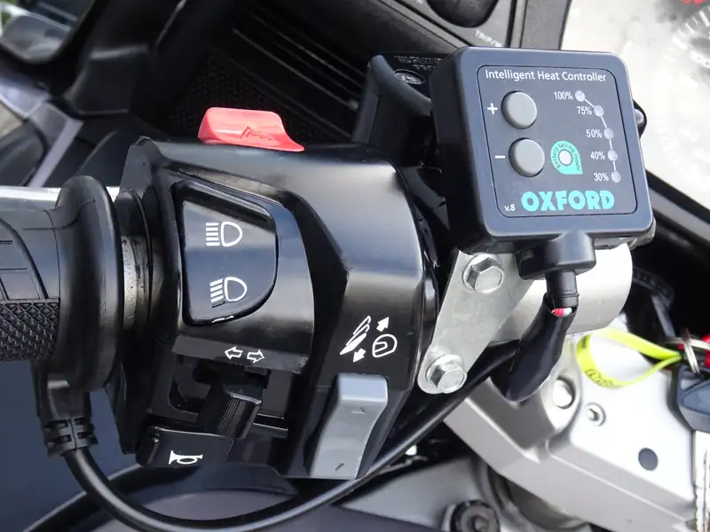 Honda ST 1300 - foto 8