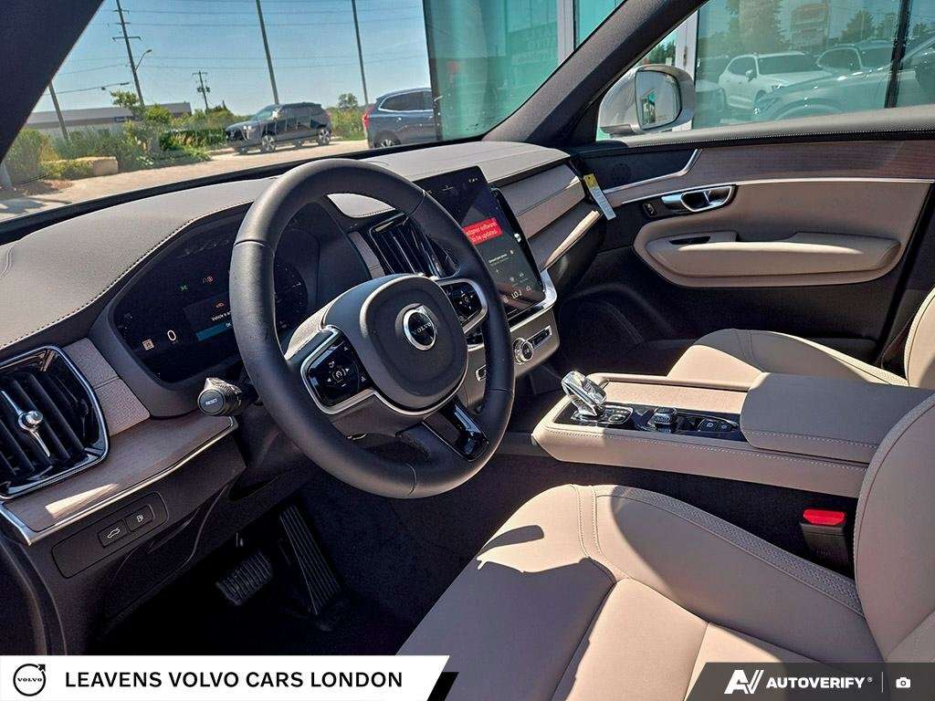 2026 Volvo XC90 PLUS BRIGHT THEME thumb 14