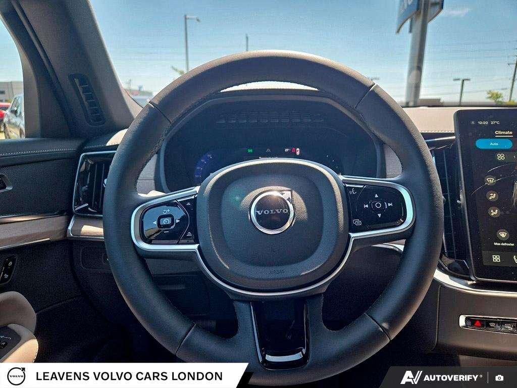 2026 Volvo XC90 PLUS BRIGHT THEME thumb 15