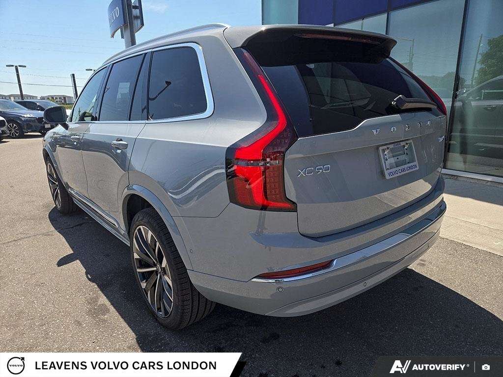 2026 Volvo XC90 PLUS BRIGHT THEME thumb 7