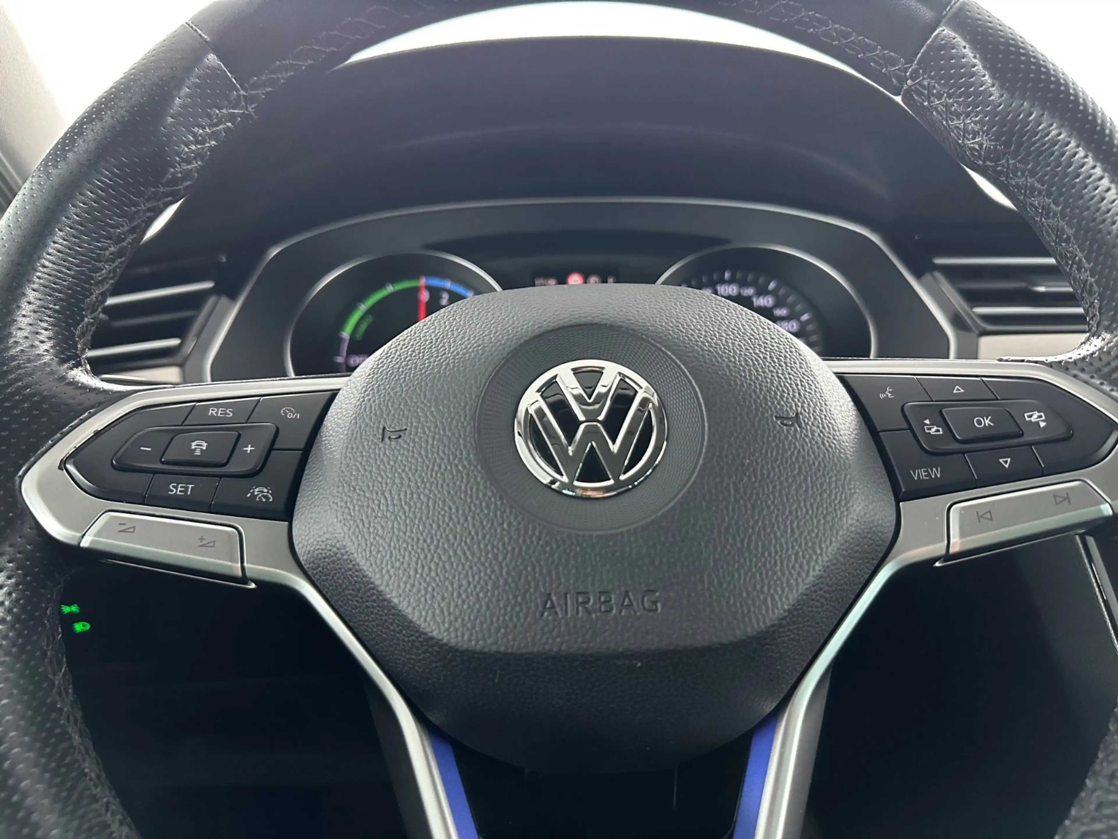 Volkswagen Passat Variant Passat GTE AHK DAB Business Paket ACC — photo 7