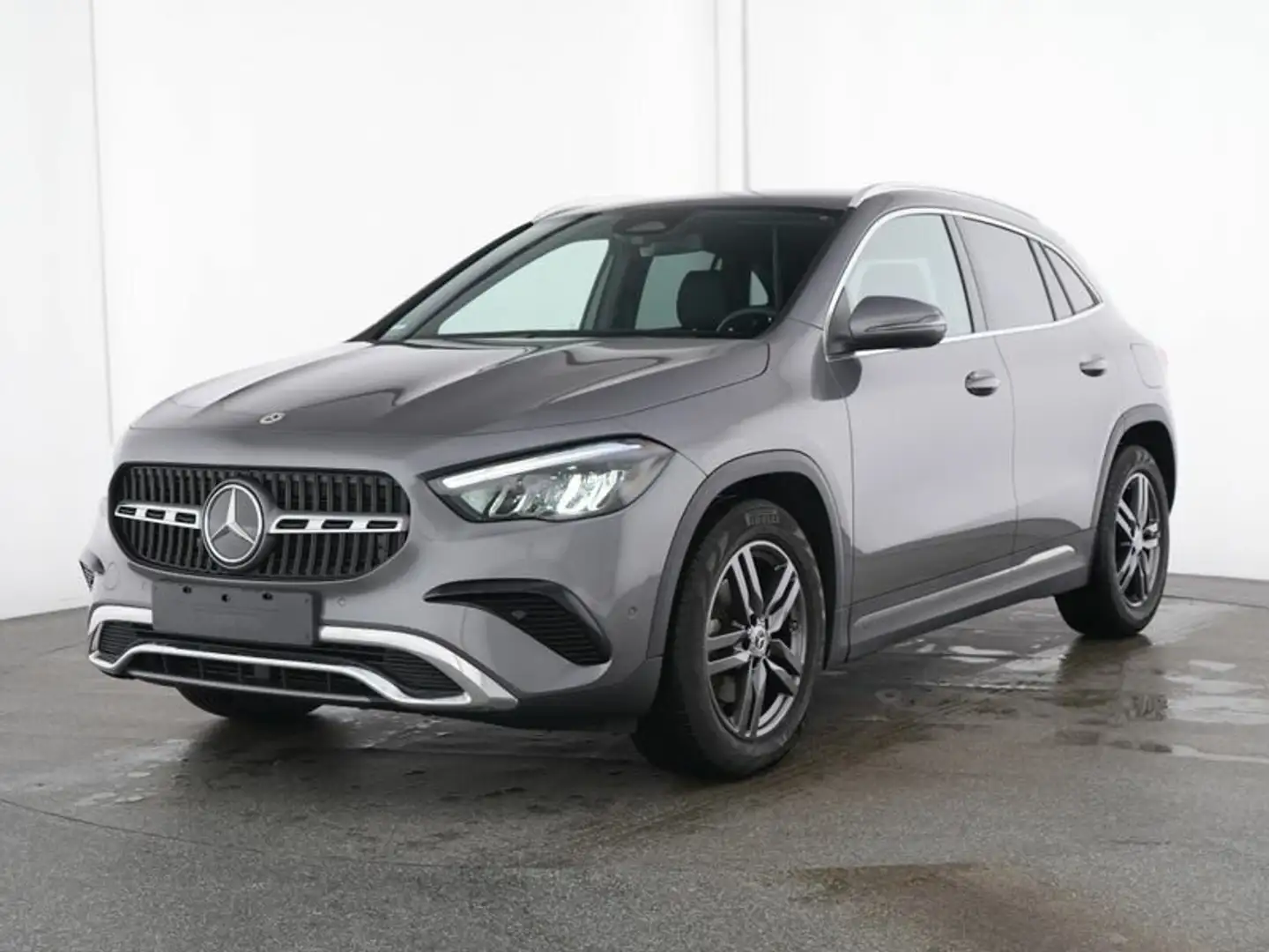 Mercedes-Benz GLA 180 GLA 180 PROGRESSIVE*LED-HIGH*RFK*TOTWINKEL*SHZ Grau - 2