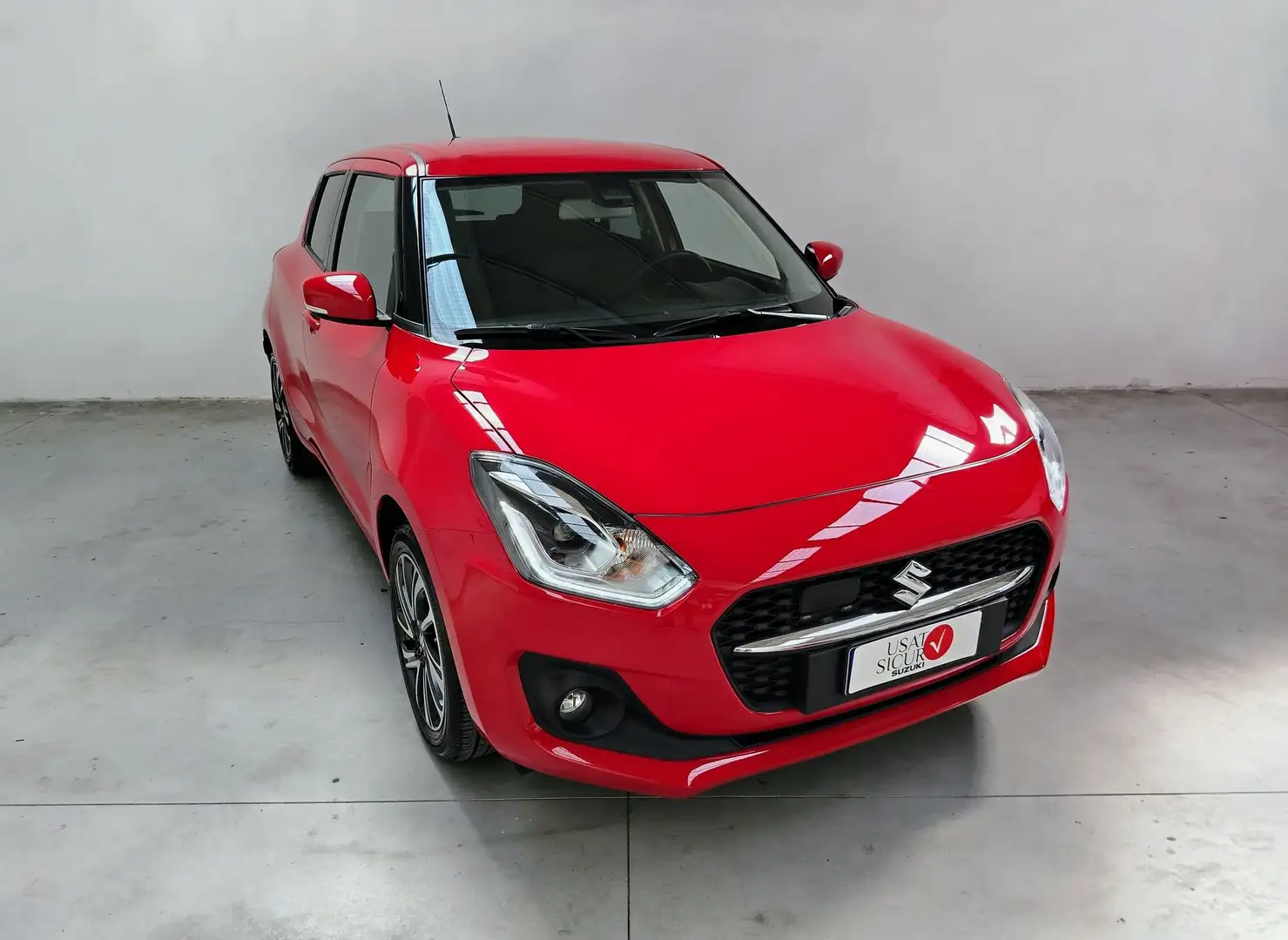 Suzuki Swift 1.2 Hybrid Easy Top Rouge - 2