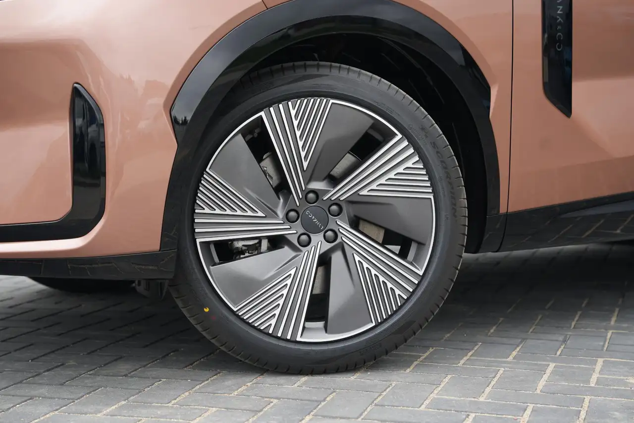 Lynk & Co 08 2026