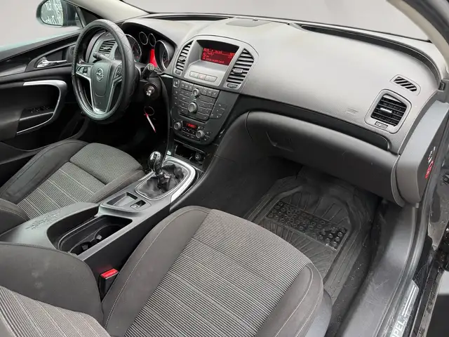 Opel Insignia view 15