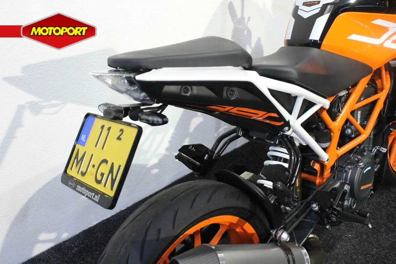 KTM 390 Duke ABS Oranje - 2