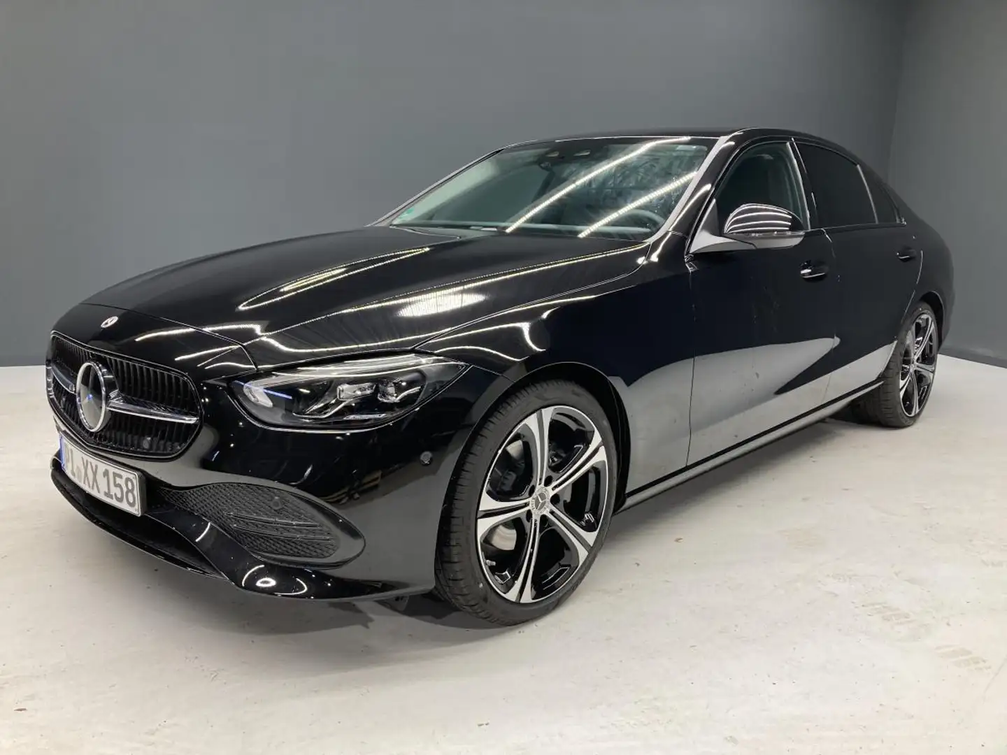 Mercedes-Benz C 180 Avantgarde MBUX Fahrassistent AHK Night Schwarz - 2