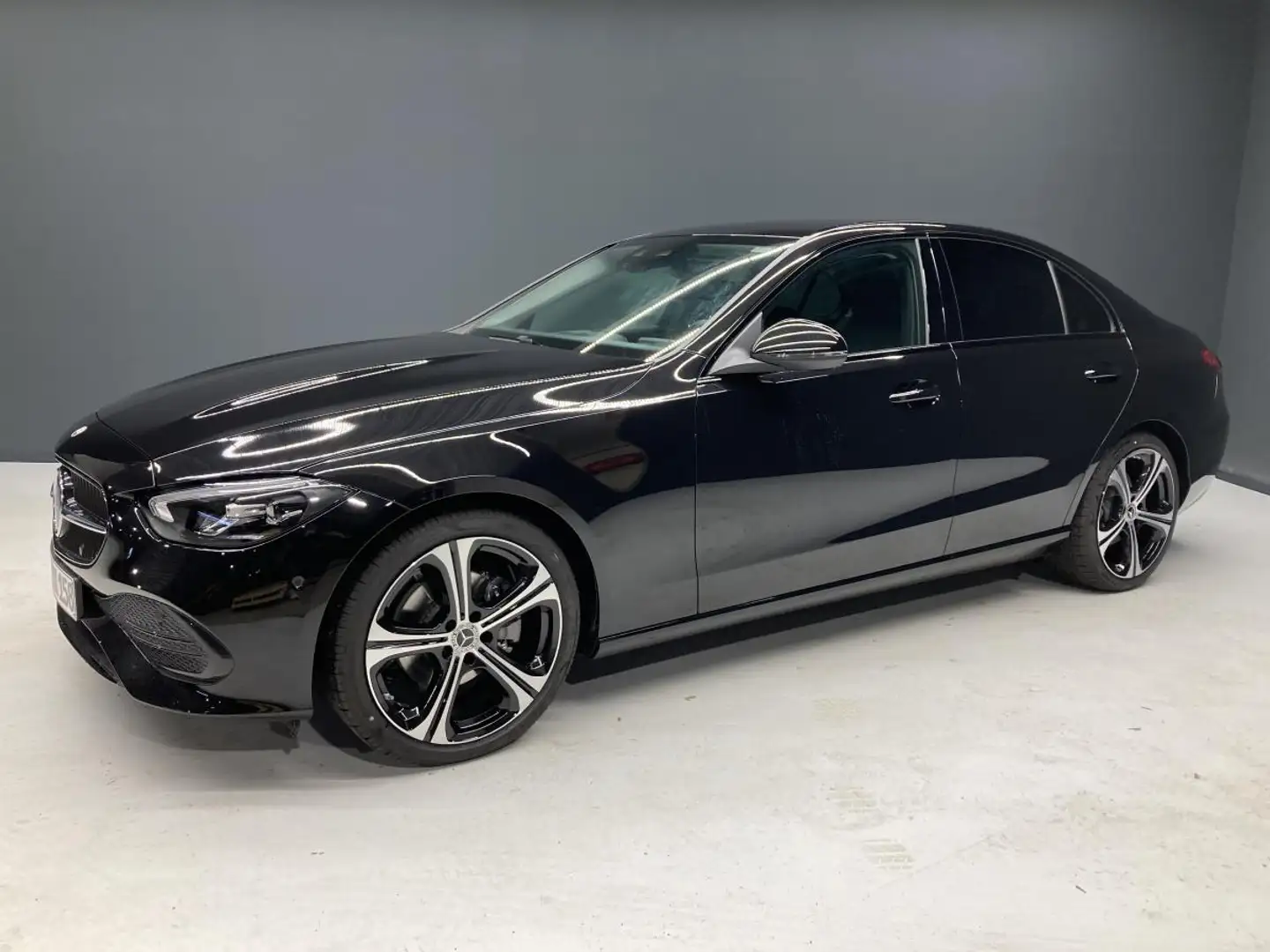 Mercedes-Benz C 180 Avantgarde MBUX Fahrassistent AHK Night Schwarz - 1