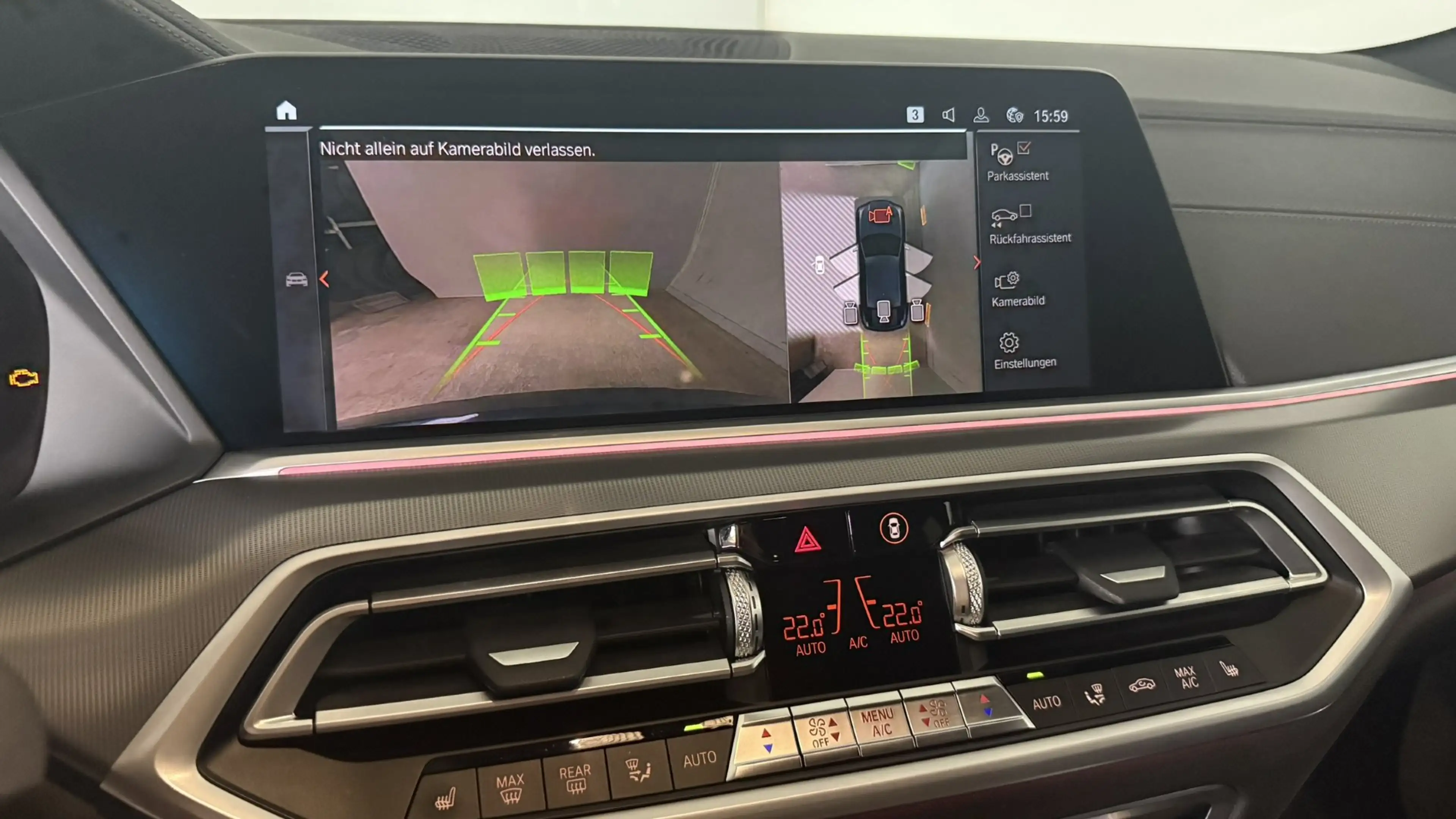 BMW X6 xDrive40d — photo 11