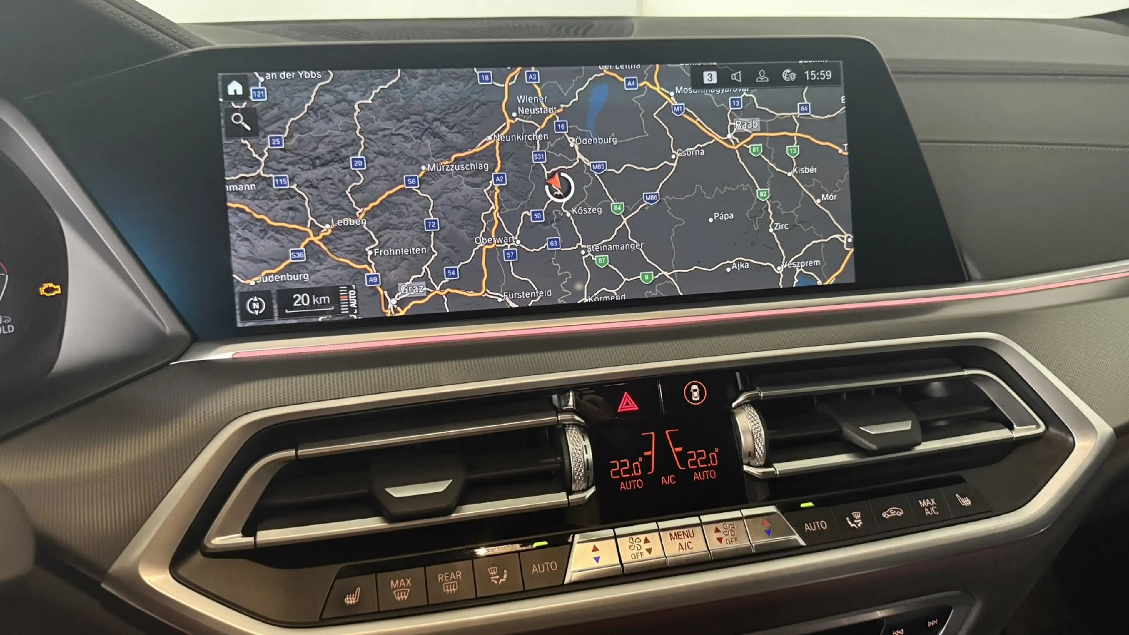 BMW X6 xDrive40d — photo 12