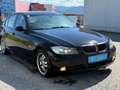 BMW 318 BMW e90 318d Limo Schwarz - thumbnail 3