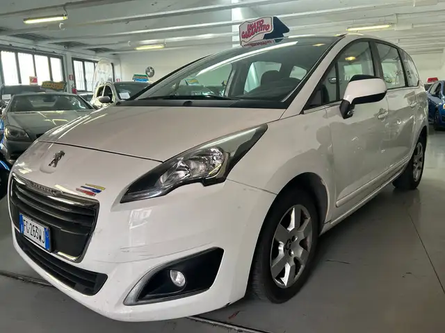 Peugeot 5008 5008 1.2 puretech t Allure s 7 posti