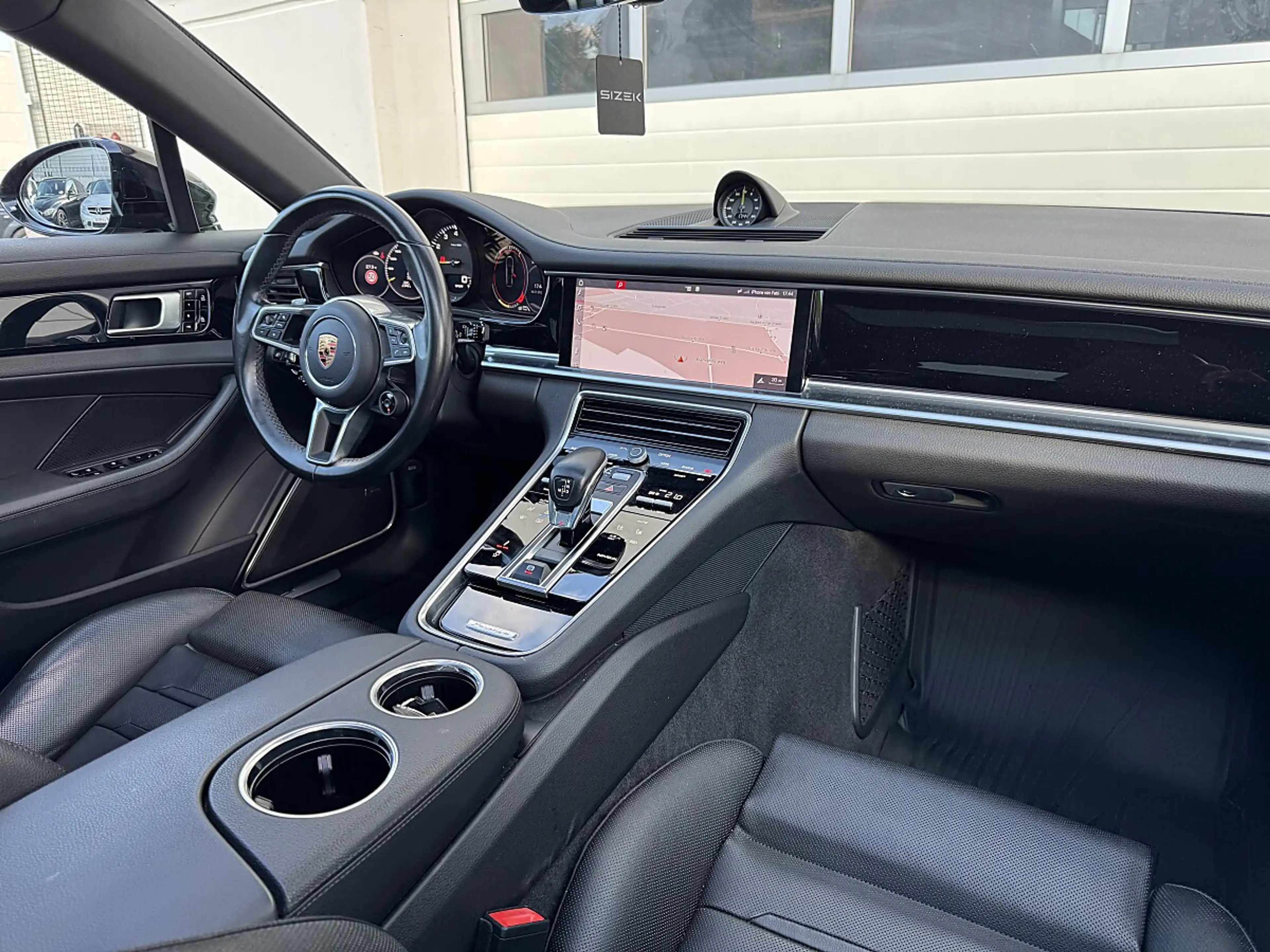 Porsche Panamera 4 E-Hybrid PHEV Aut.|Sport Chrono|Approved|Matr... — photo 11