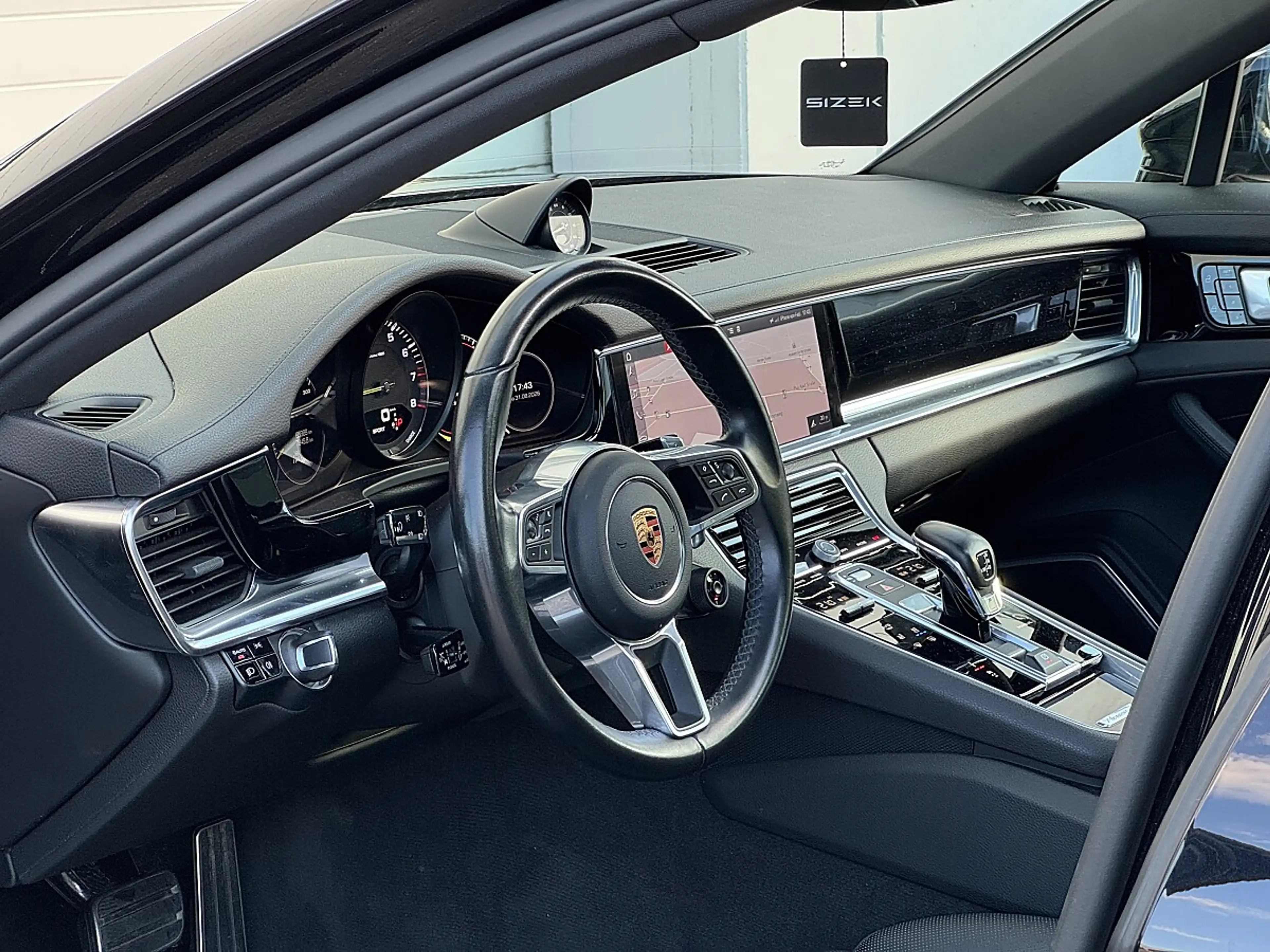 Porsche Panamera 4 E-Hybrid PHEV Aut.|Sport Chrono|Approved|Matr... — photo 8