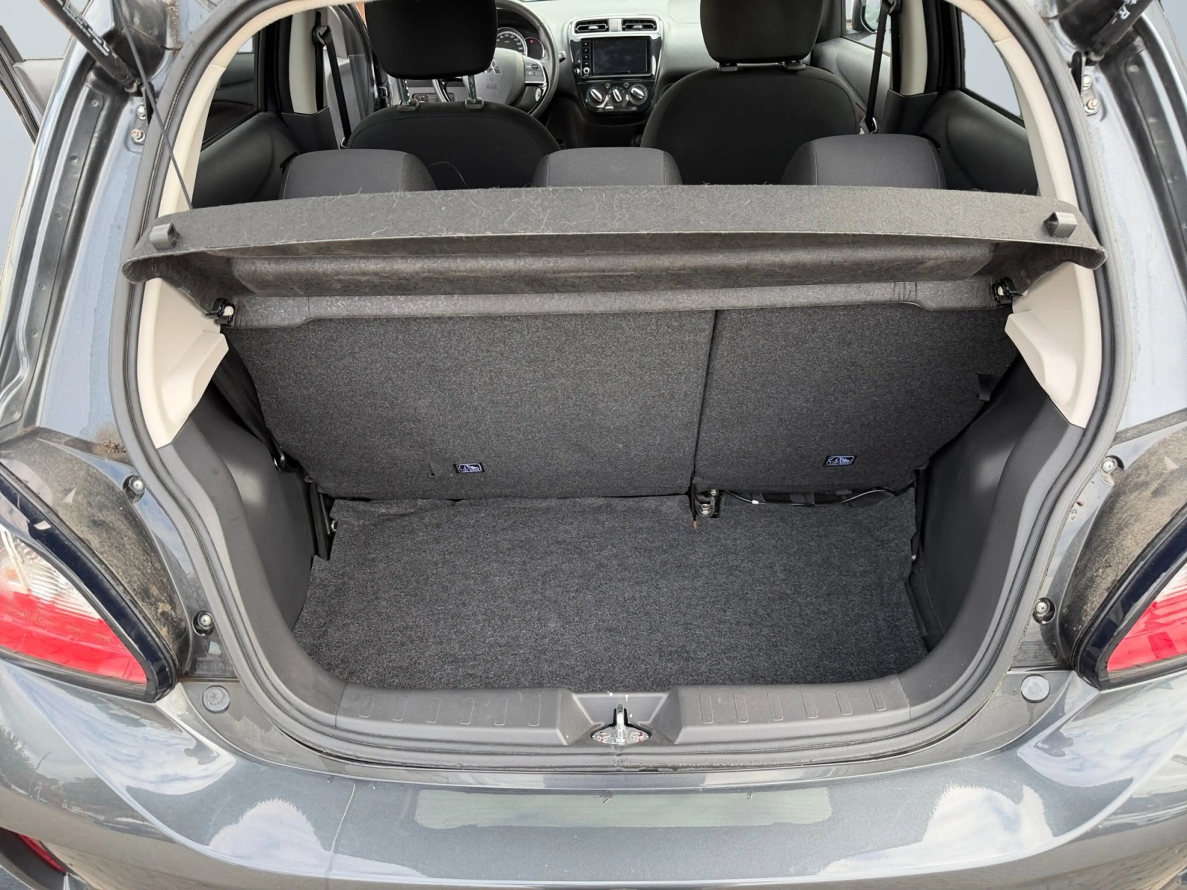 Mitsubishi Space Star Select+ Black 1.2 MIVEC CVT Tempomat — photo 14