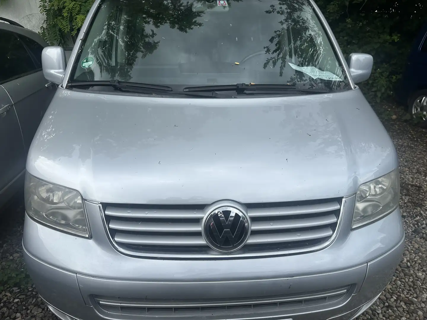 Volkswagen T5 Multivan Highline 2,5TDI 174 PS STANDHEIZUNG NAVI KLIMA ALU Argintiu - 2