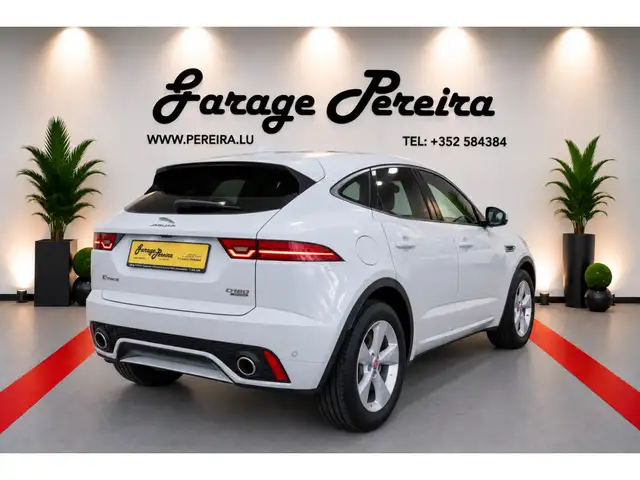 Jaguar E-Pace view 3