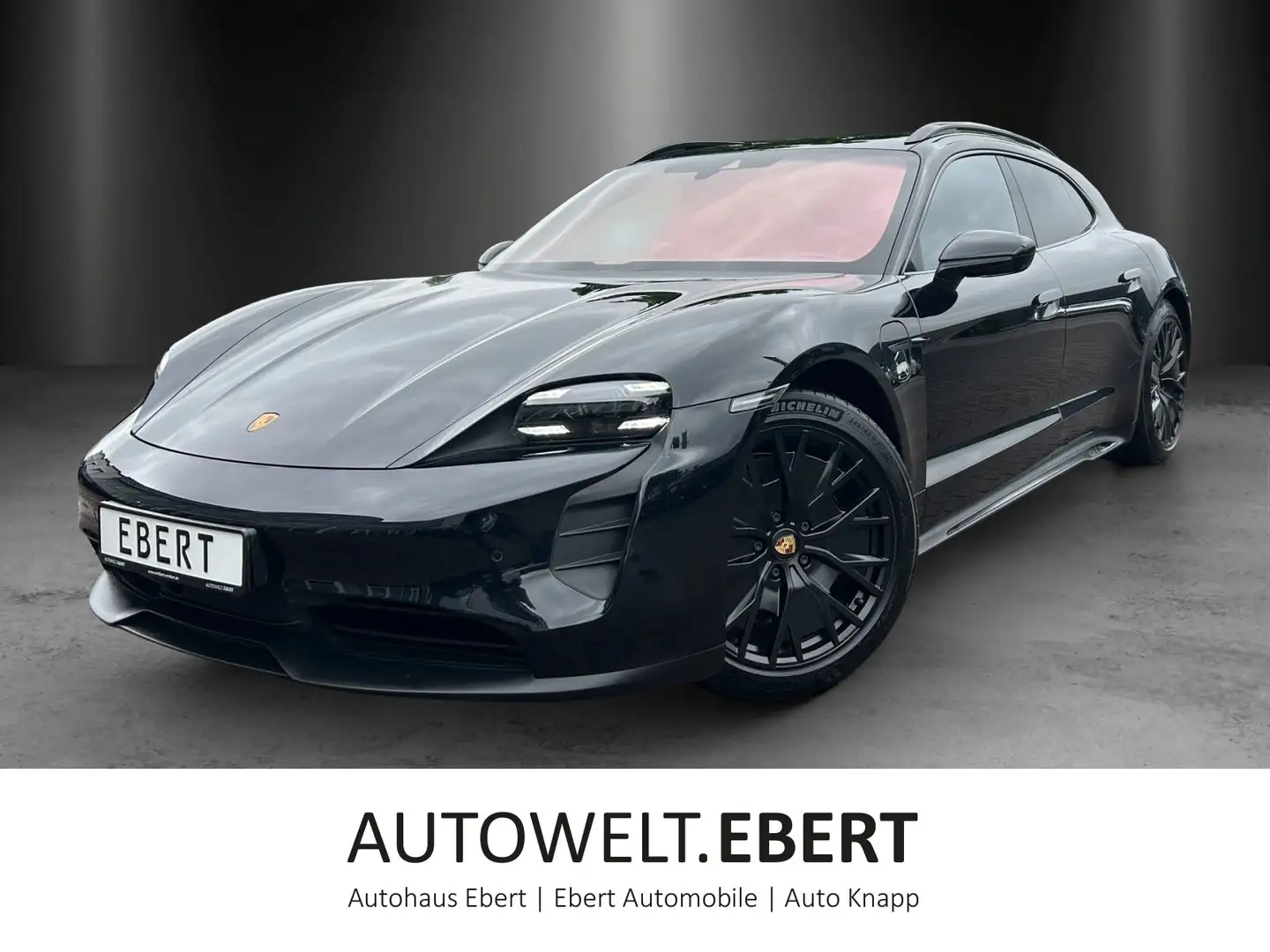 Porsche Taycan GTS Sport Turismo - 1