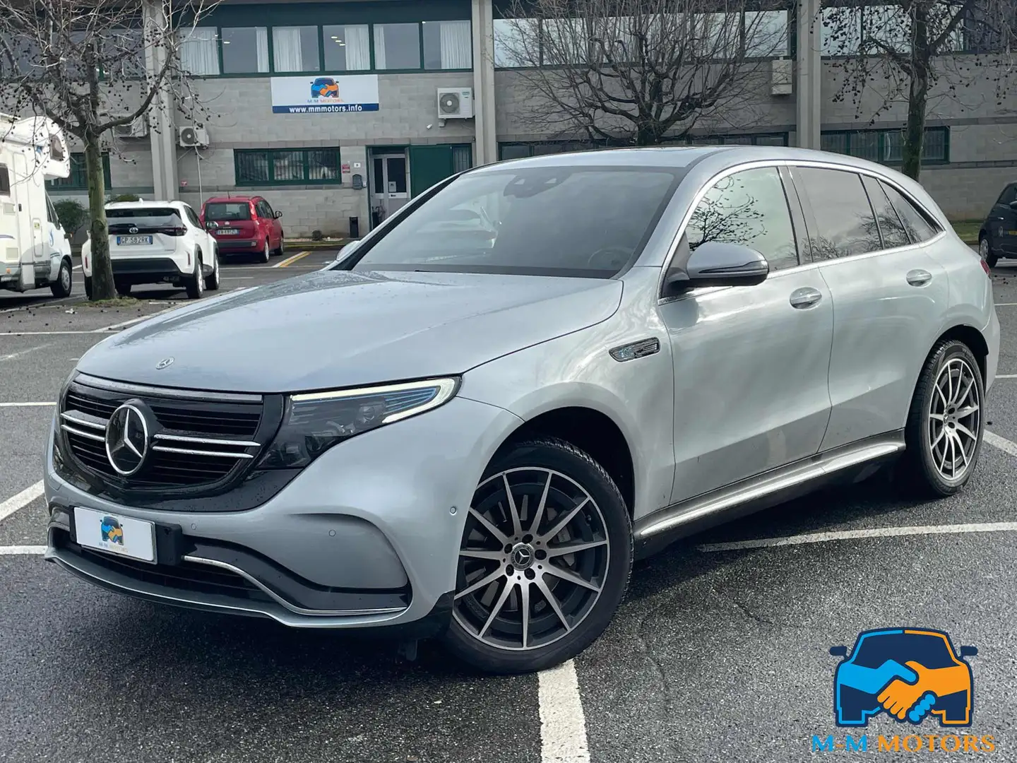 Mercedes-Benz EQC 400 4Matic Electric Tech Edition Silber - 1