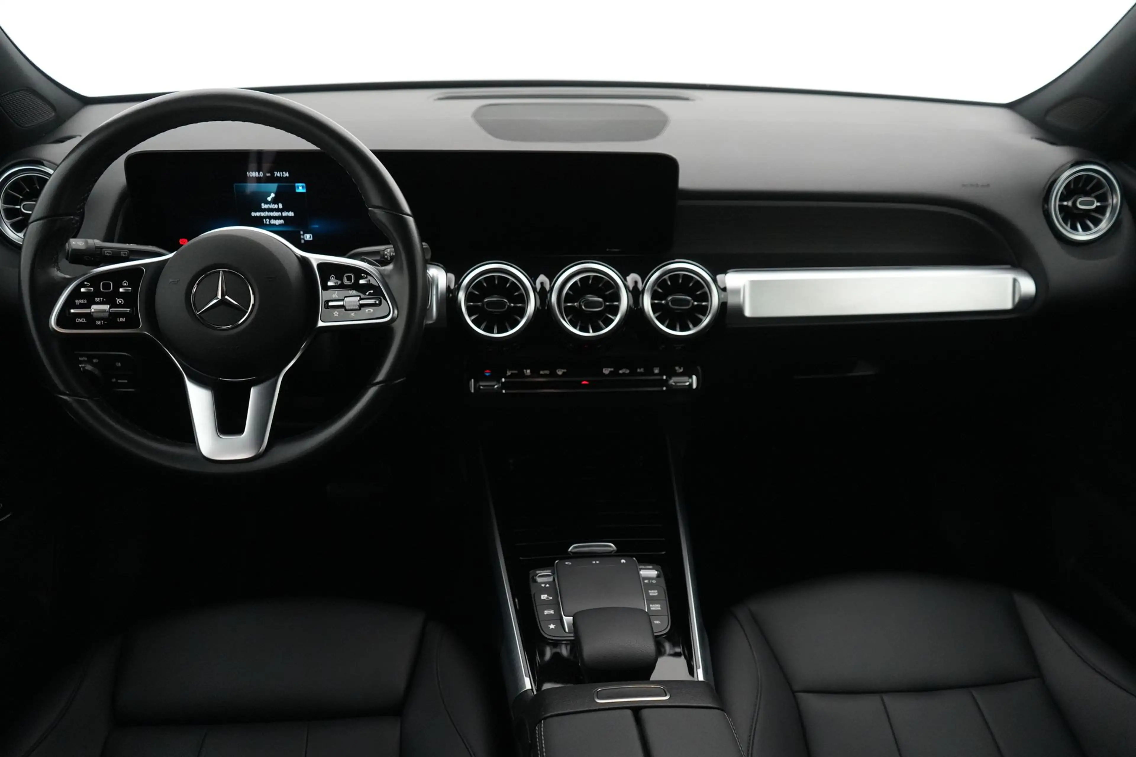 Mercedes-Benz EQB 300 Luxury Line 4-Matic LEDER/CUIR LED GPS PDC CAM Ver — photo 13
