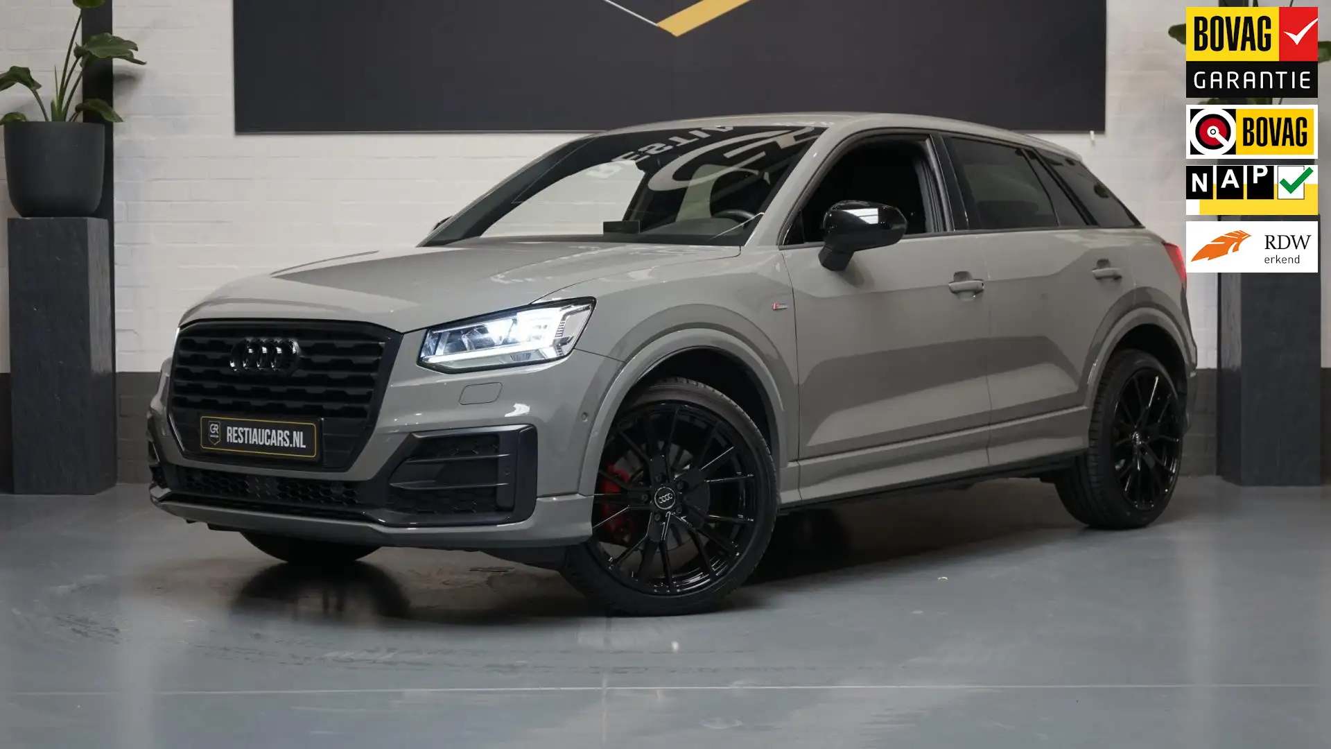 Audi Q2 35 TFSI 3x S-Line Black Optik AUTOMAAT-ACC-AMBIANC Gris - 1