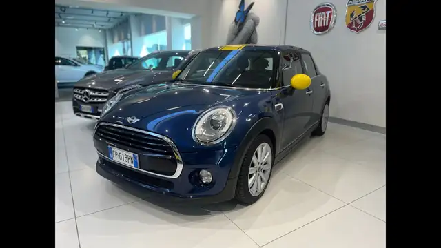 MINI Cooper D 1.5 Cooper D 5p auto my18