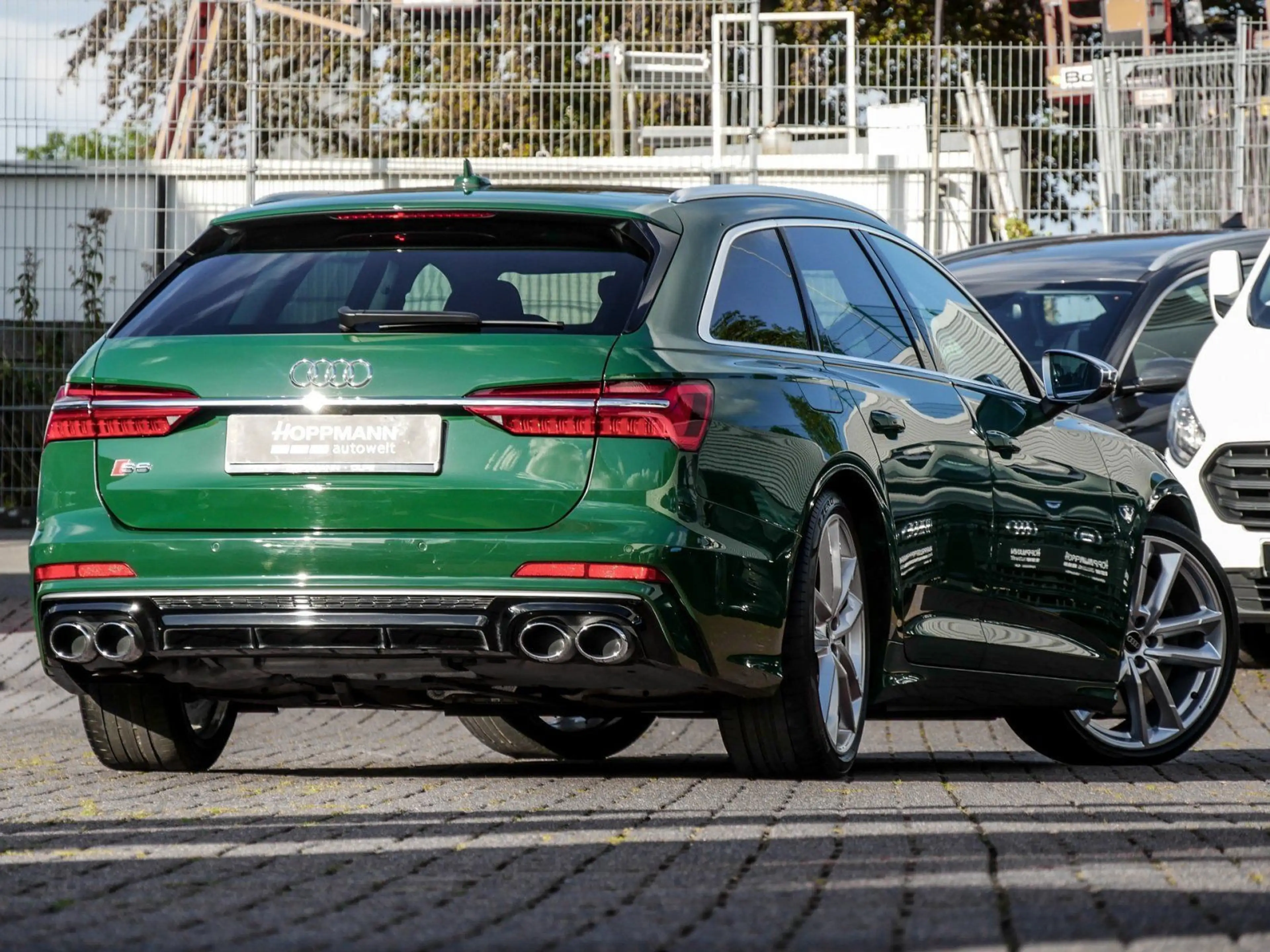 Audi S6 3.0 TDI quattro HUD PANO STHZ MATRIX-LE — photo 3