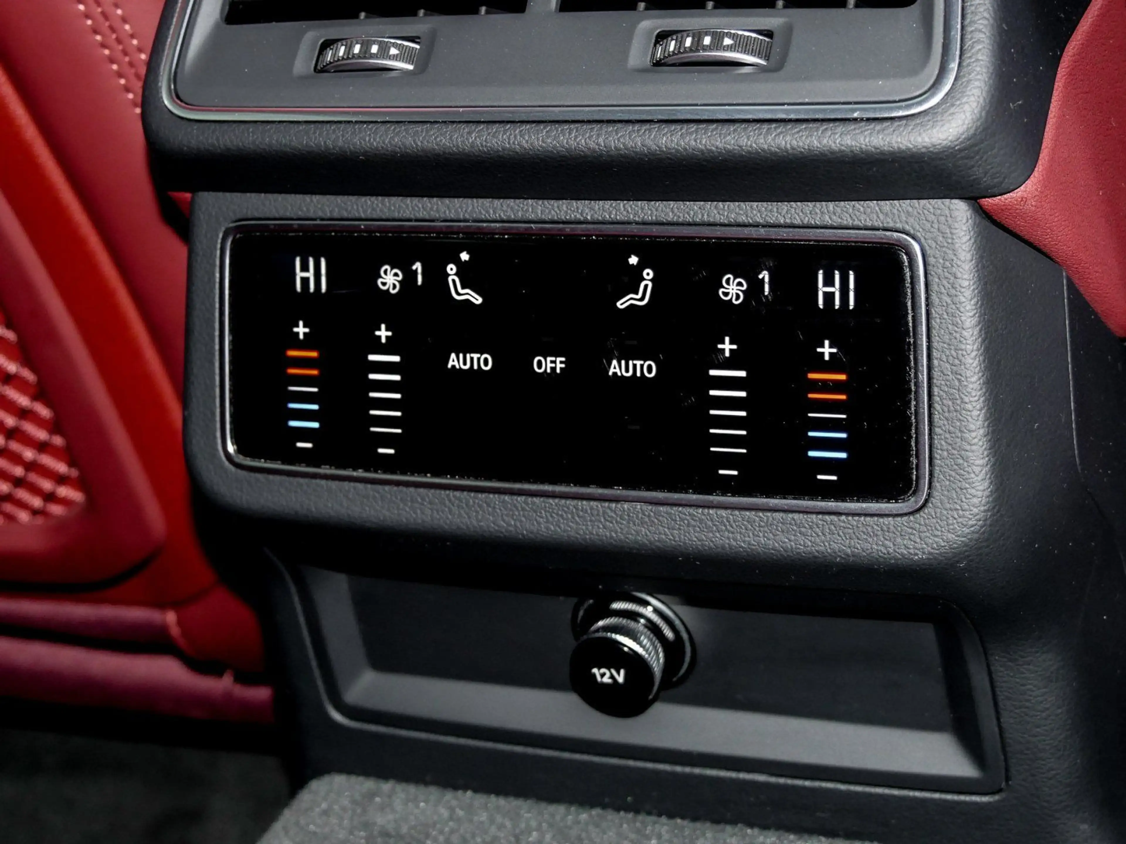 Audi S6 3.0 TDI quattro HUD PANO STHZ MATRIX-LE — photo 15