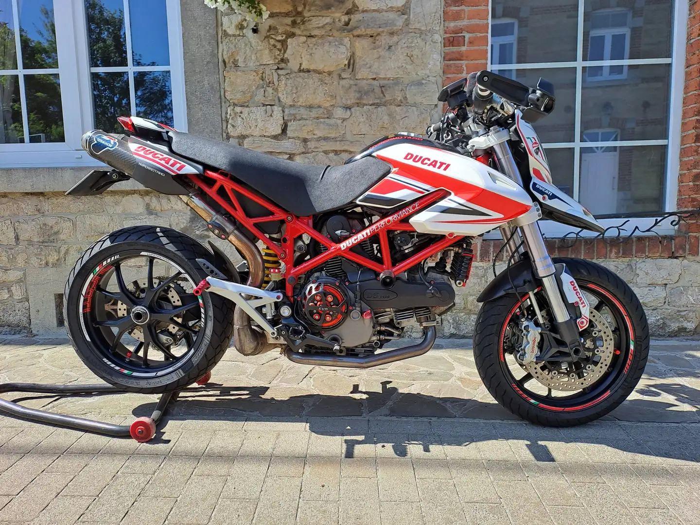 Ducati Hypermotard 1100 Blanc - 1