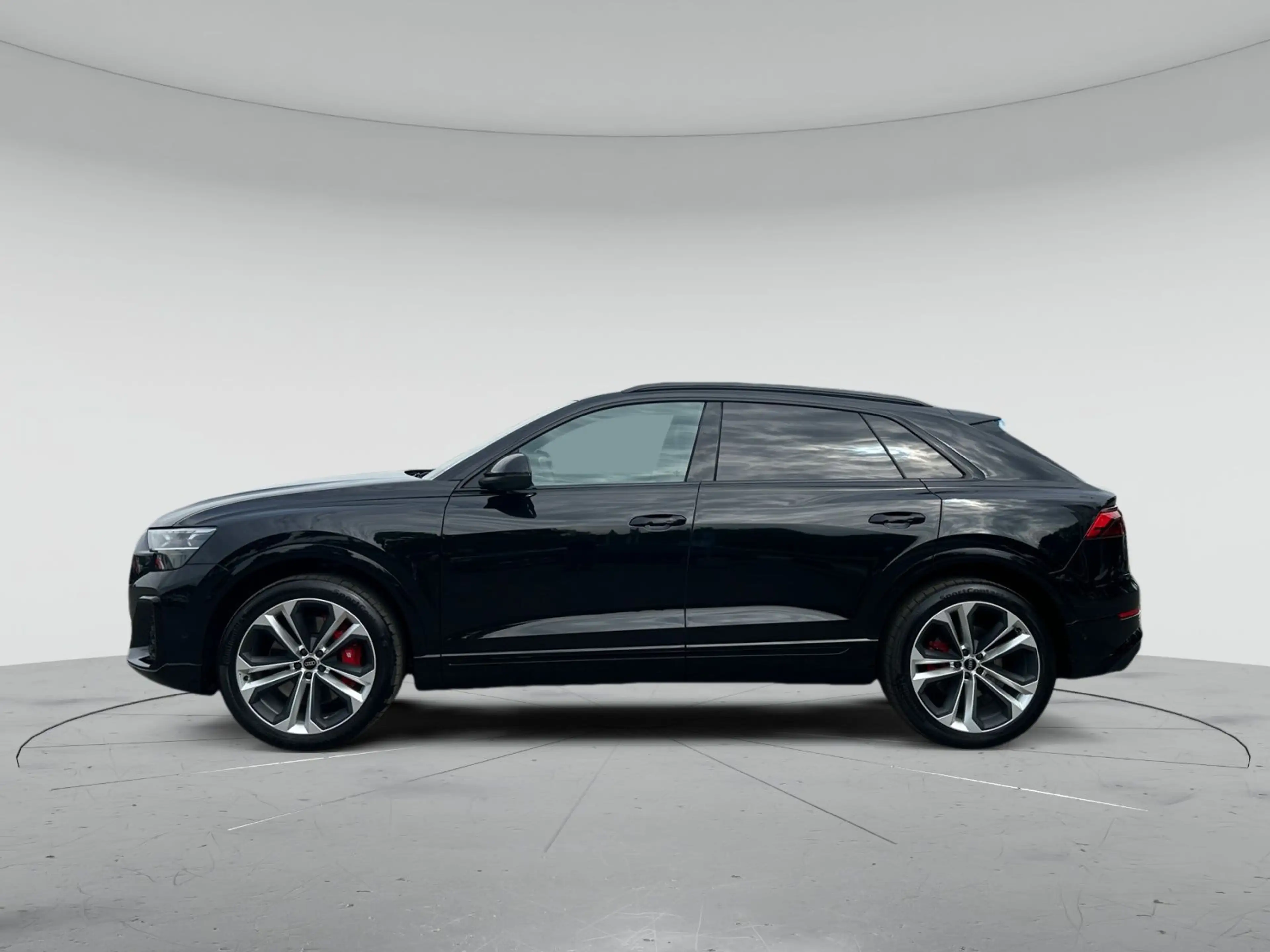 Audi SQ8 SUV TFSI tiptr. HUD HD-Matrix Laser Nachtsic — photo 4