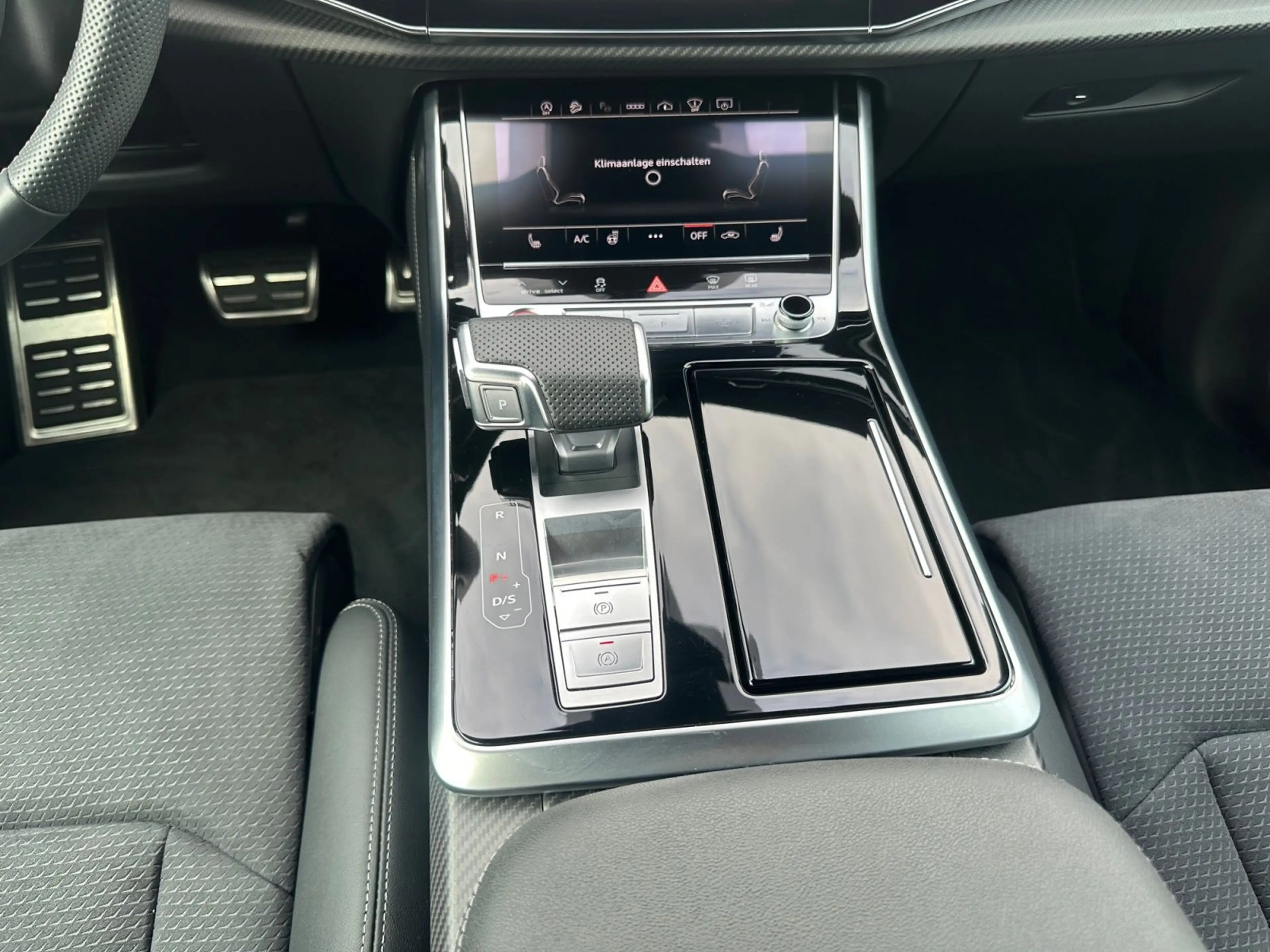 Audi SQ8 SUV TFSI tiptr. HUD HD-Matrix Laser Nachtsic — photo 15
