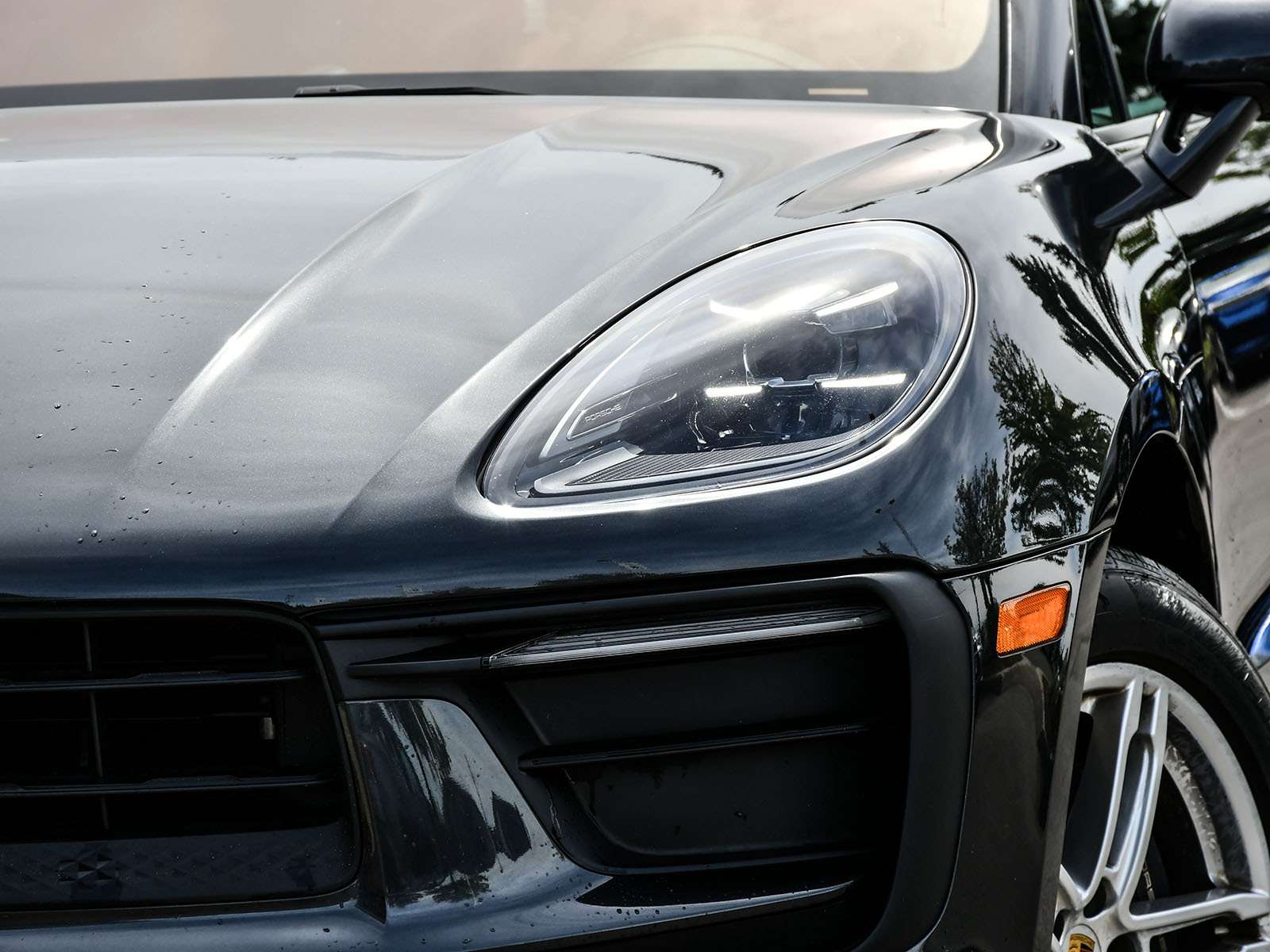2023 Porsche Macan AWD | LEATHER | LOW KM | NO ACCIDENT | CERTFIED alt 2