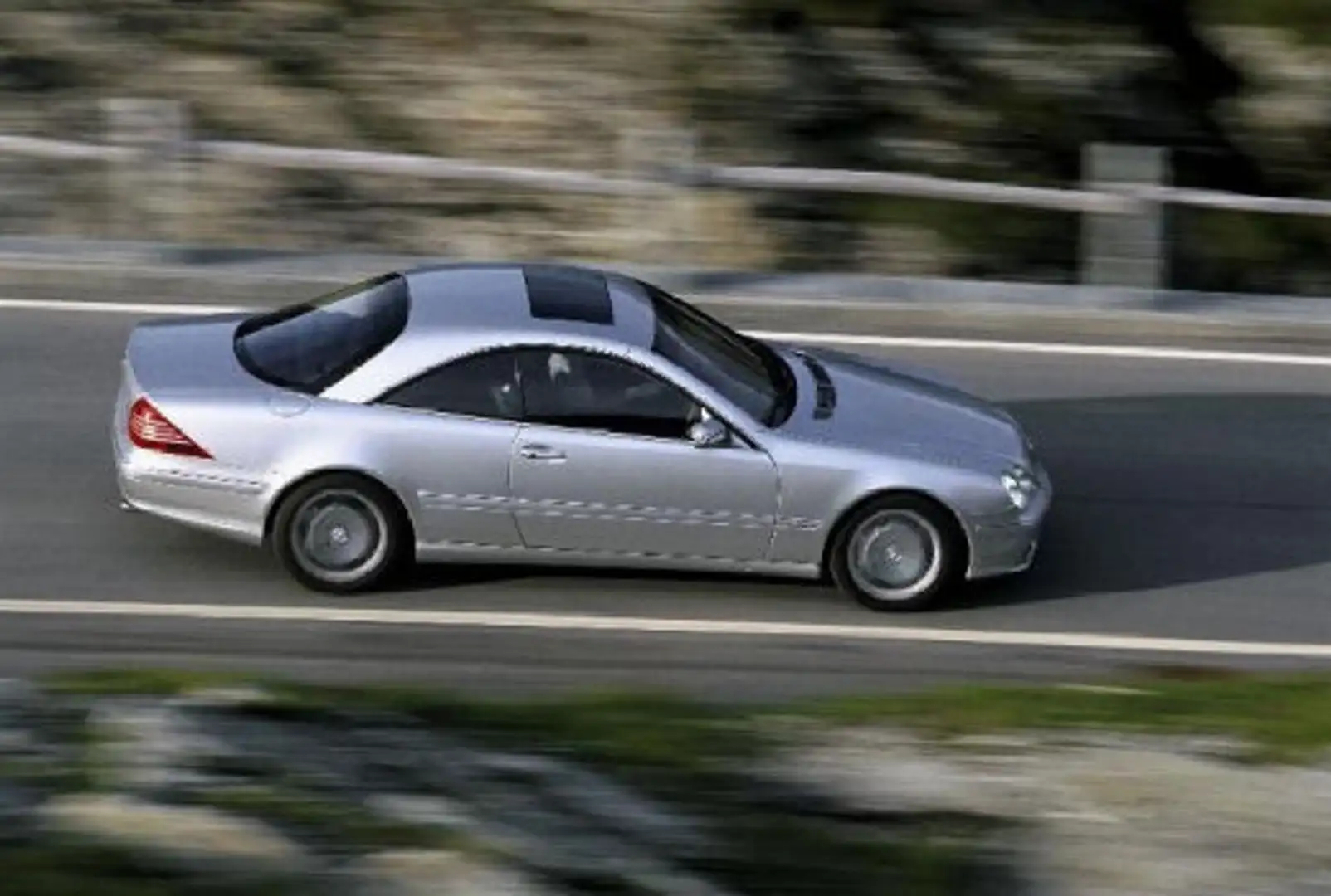 Mercedes-Benz CL 500 Aut. Gris - 2