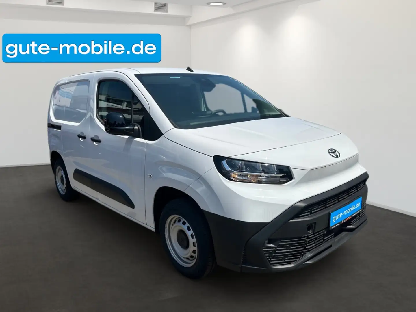 Toyota Proace City L1 verblecht 4-türig Meister 1,5 D-4D 74 KW (102 Weiß - 2
