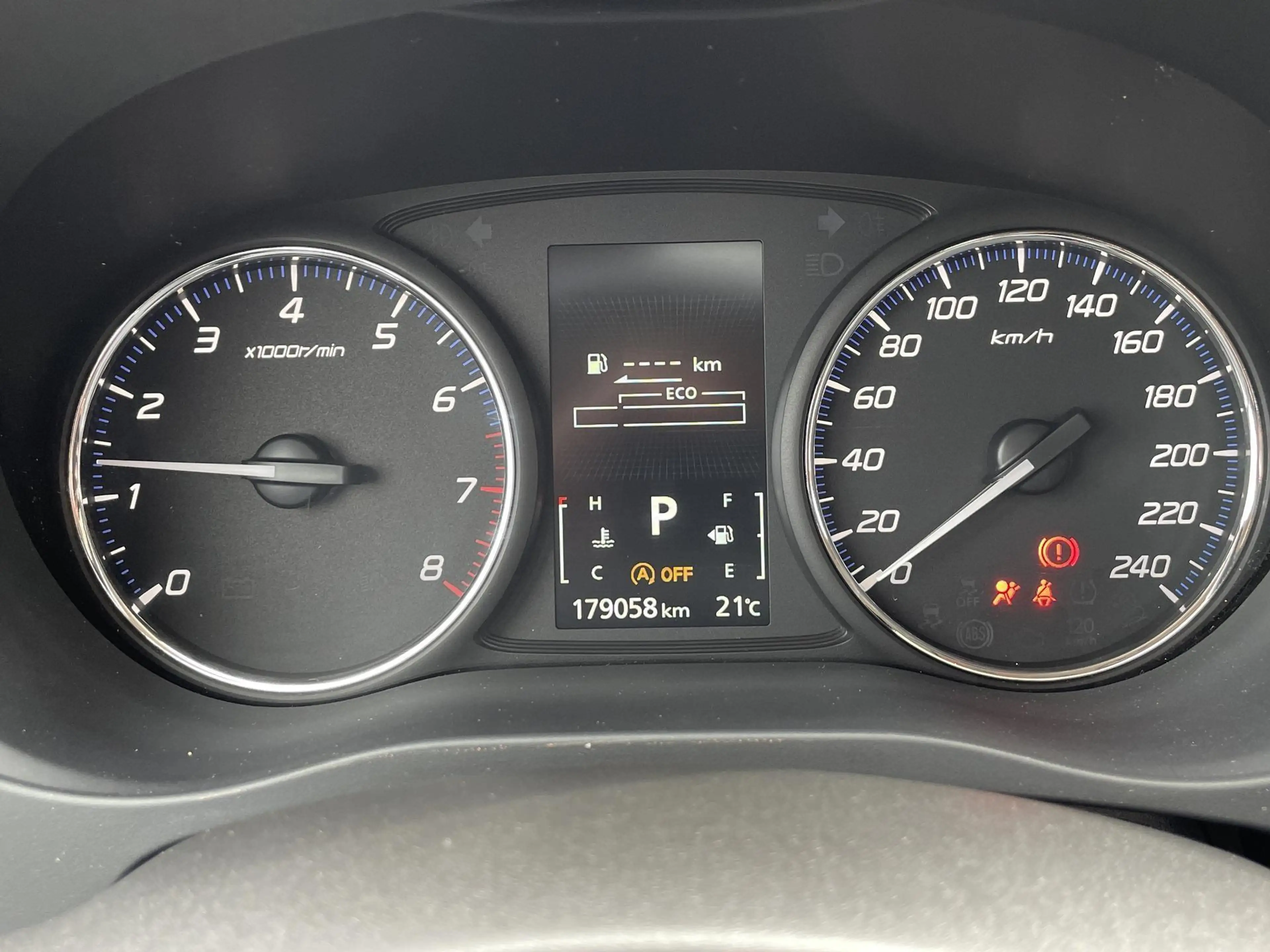 Mitsubishi Outlander 2.0 Instyle 7-persoons | Achteruitrijcamera | Best — photo 15