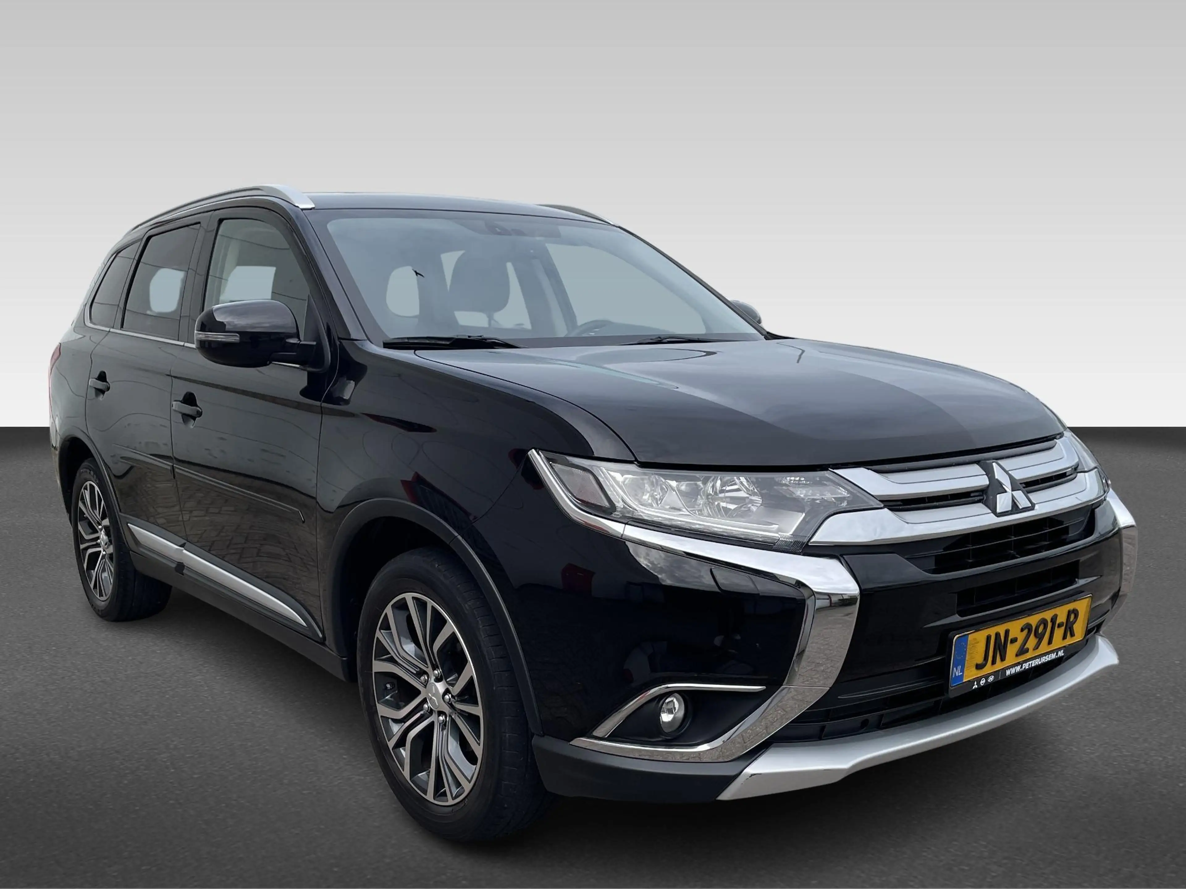 Mitsubishi Outlander 2.0 Instyle 7-persoons | Achteruitrijcamera | Best — photo 8