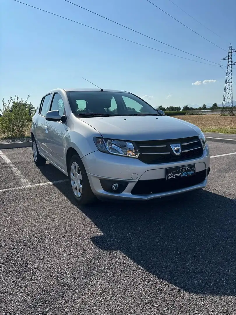 Dacia Sandero DISTRIBUZIONE NUOVA + BOMBOLE REVISIONATE Grigio - 1