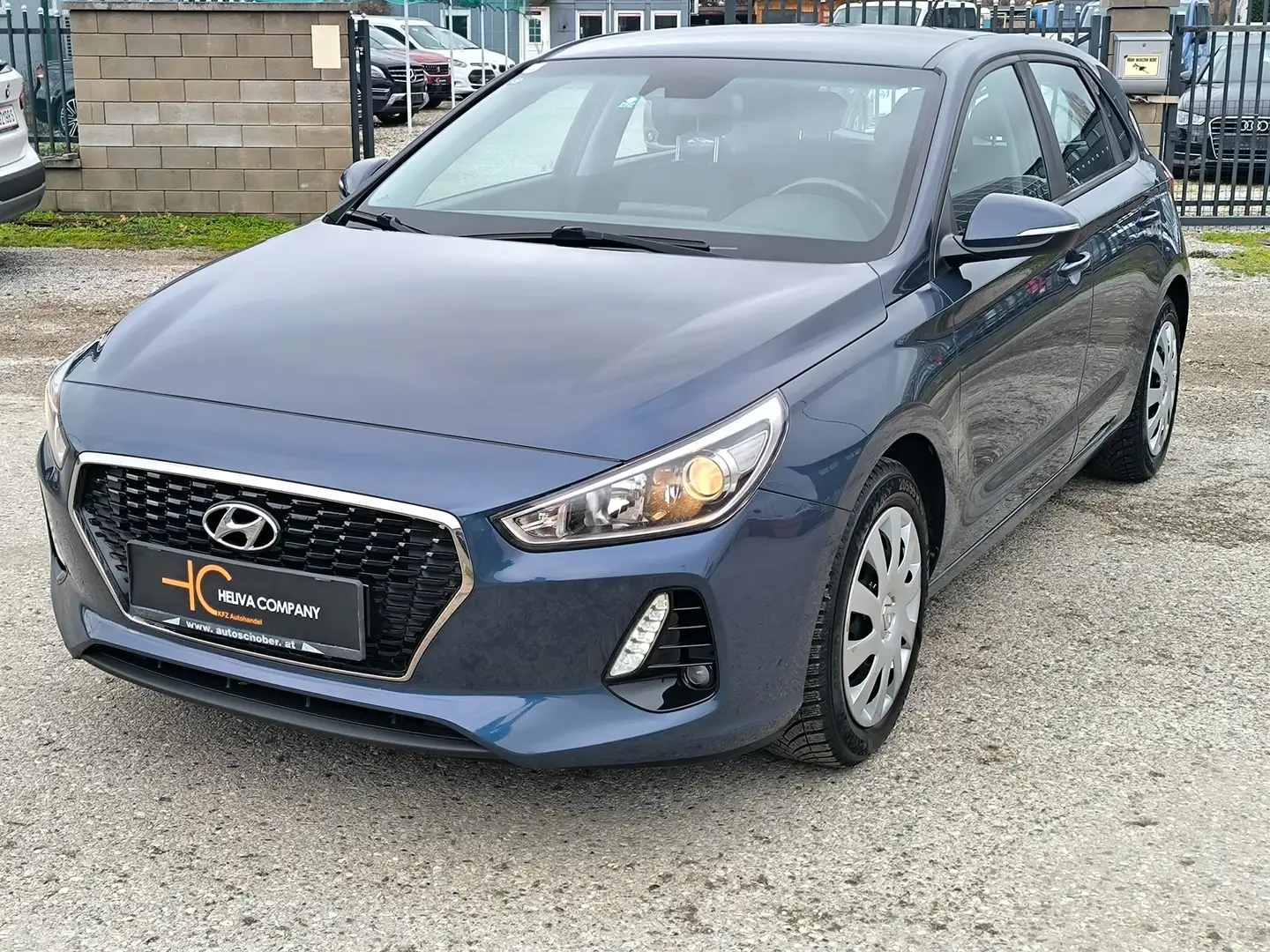 Hyundai i30 i30 1,4 MPI Comfort Start/Stopp Comfort Blau - 1