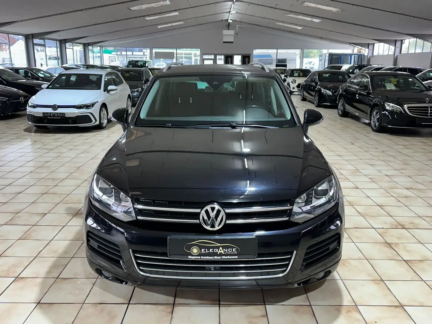 Volkswagen Touareg V6 TDI BMT*360°KA*LUFTFED*LEDER*BI-XENON Schwarz - 2