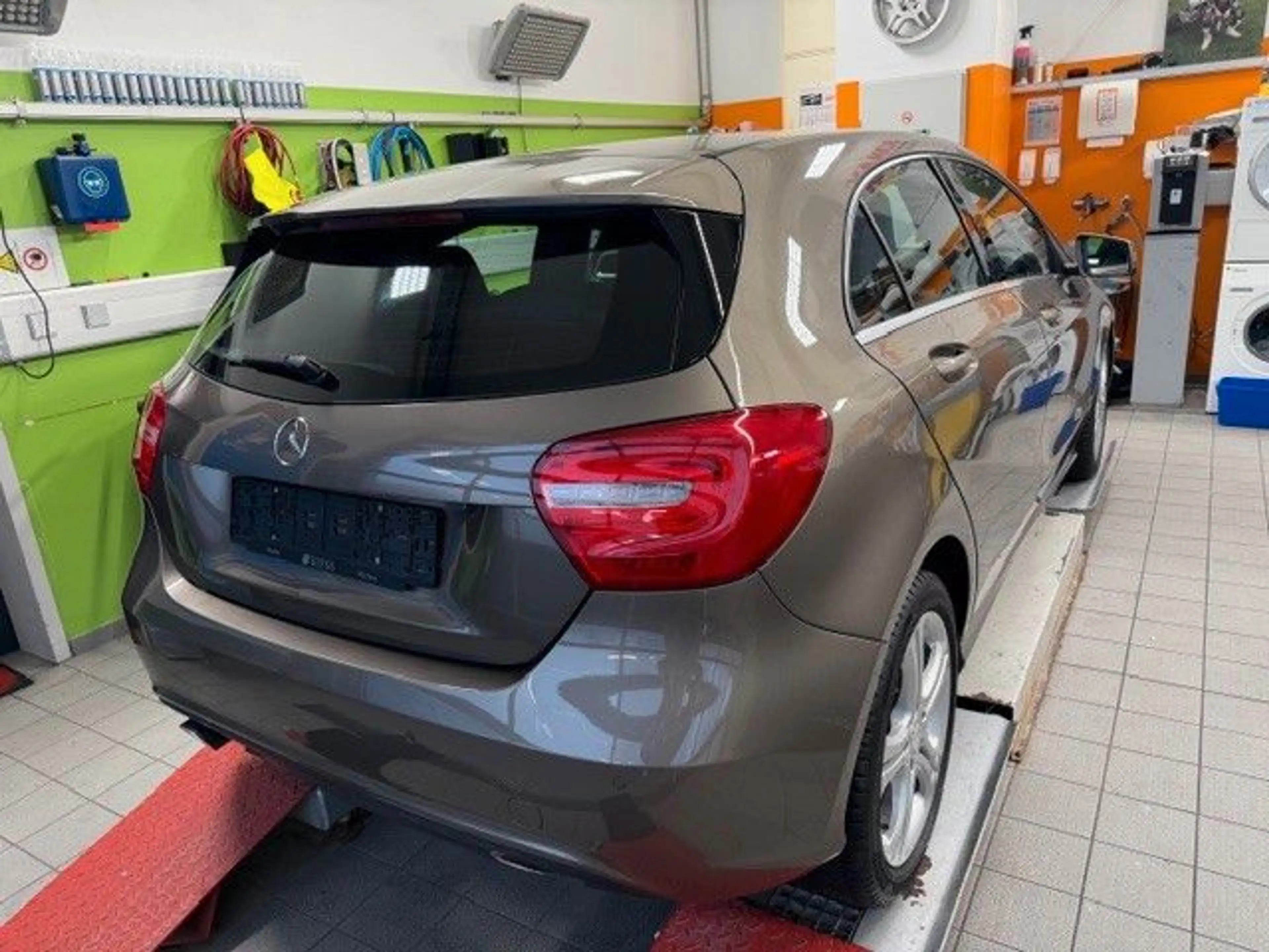 Mercedes-Benz A 220 CDI/d Leder/Exklusiv/BlueEfficiency/1Hand — photo 14