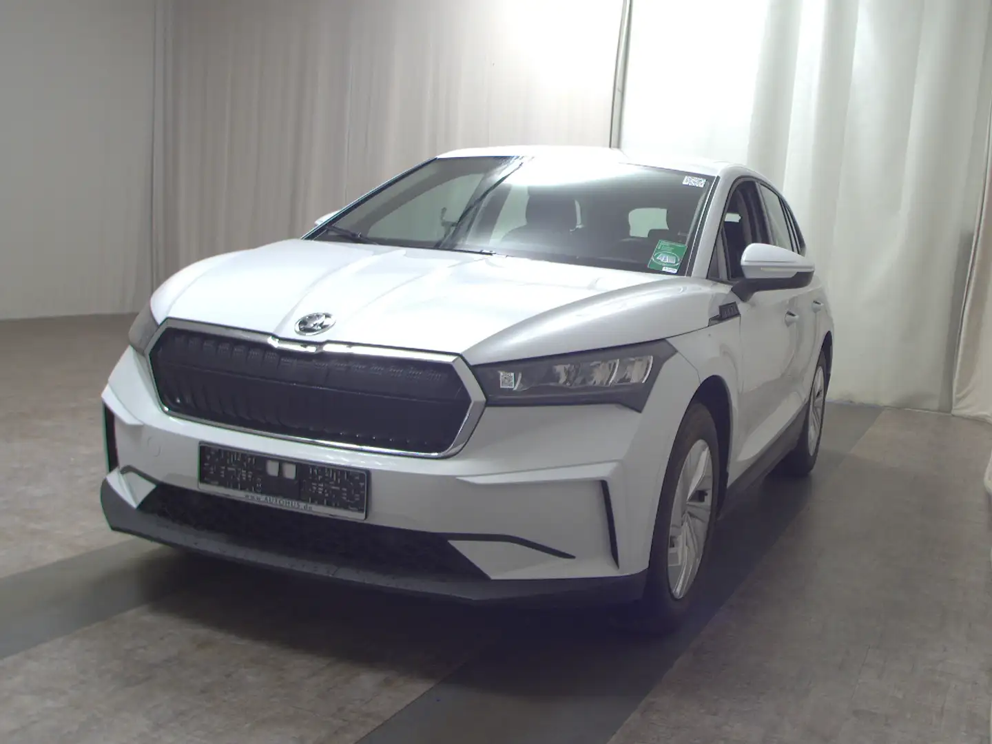 Skoda Enyaq iV 50 Loft T-Leder Navi LED Shz Weiß - 2