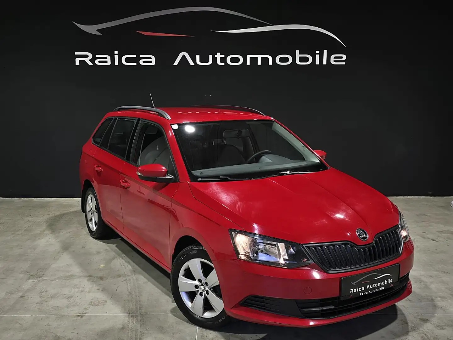 Skoda Fabia Combi *1.Besitz *Pickerl NEU *Sitzheizung *AHK Rot - 1