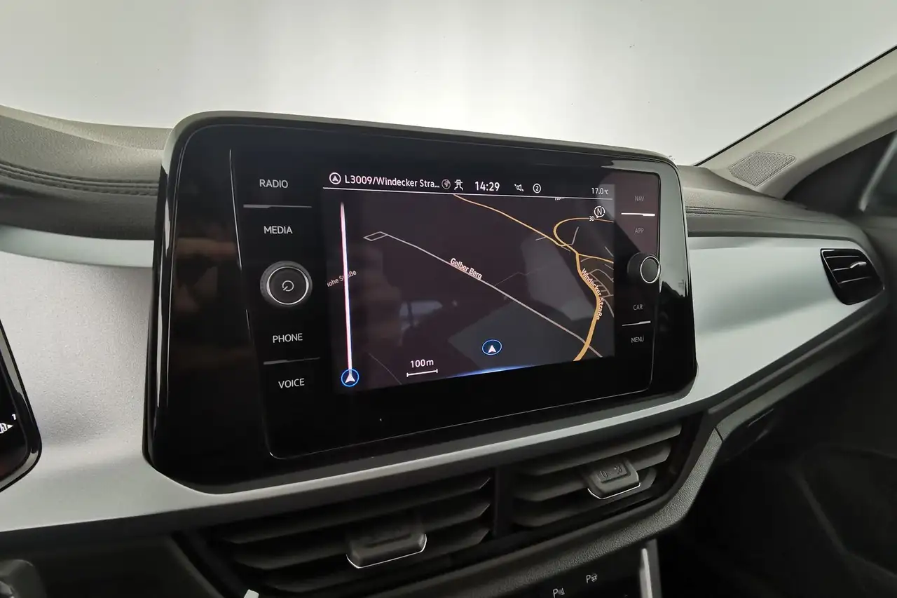 Volkswagen T-Roc 1.0 TSI Life Navi|SHZG|CarPlay|ParkAs|LED LED Navi 16