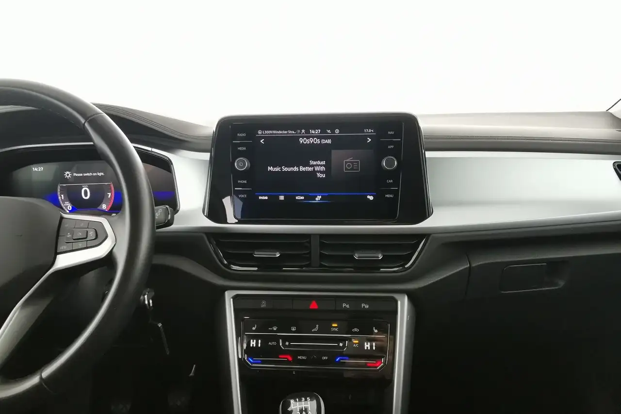 Volkswagen T-Roc 1.0 TSI Life Navi|SHZG|CarPlay|ParkAs|LED LED Navi 11