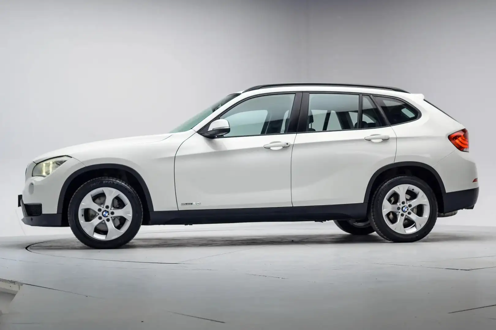 BMW X1 sDrive20i Upgrade Edition [ Xenon Leer LMV Climate Blanc - 2