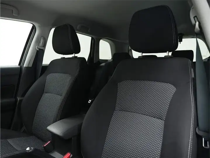 Suzuki Vitara 2025, foto 18