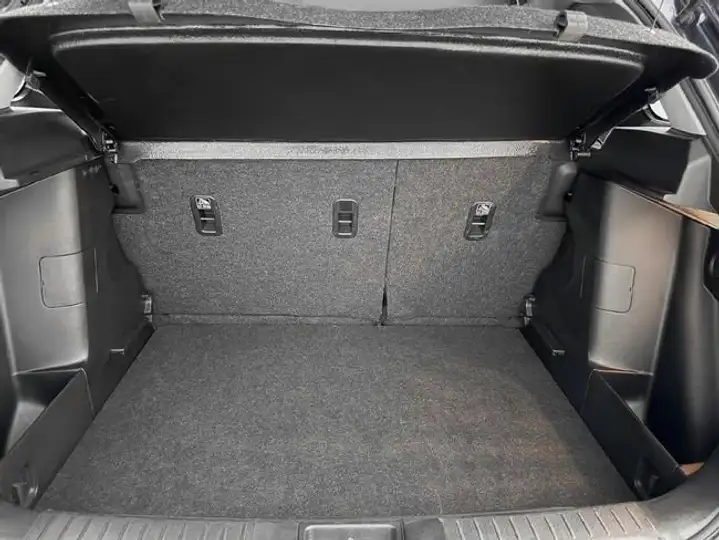 Suzuki Vitara 2025, foto 20