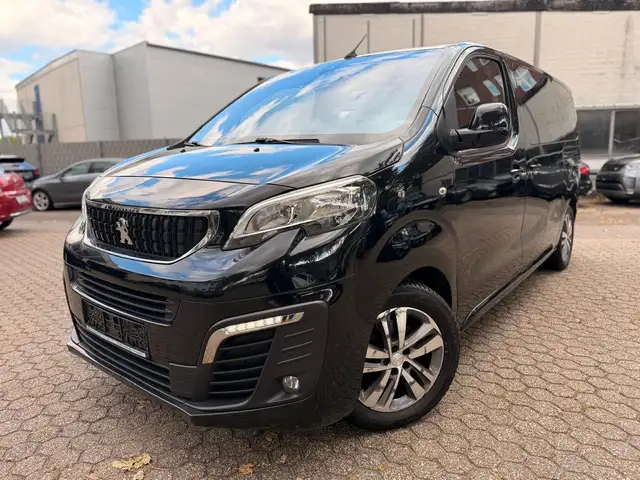 Peugeot Traveller