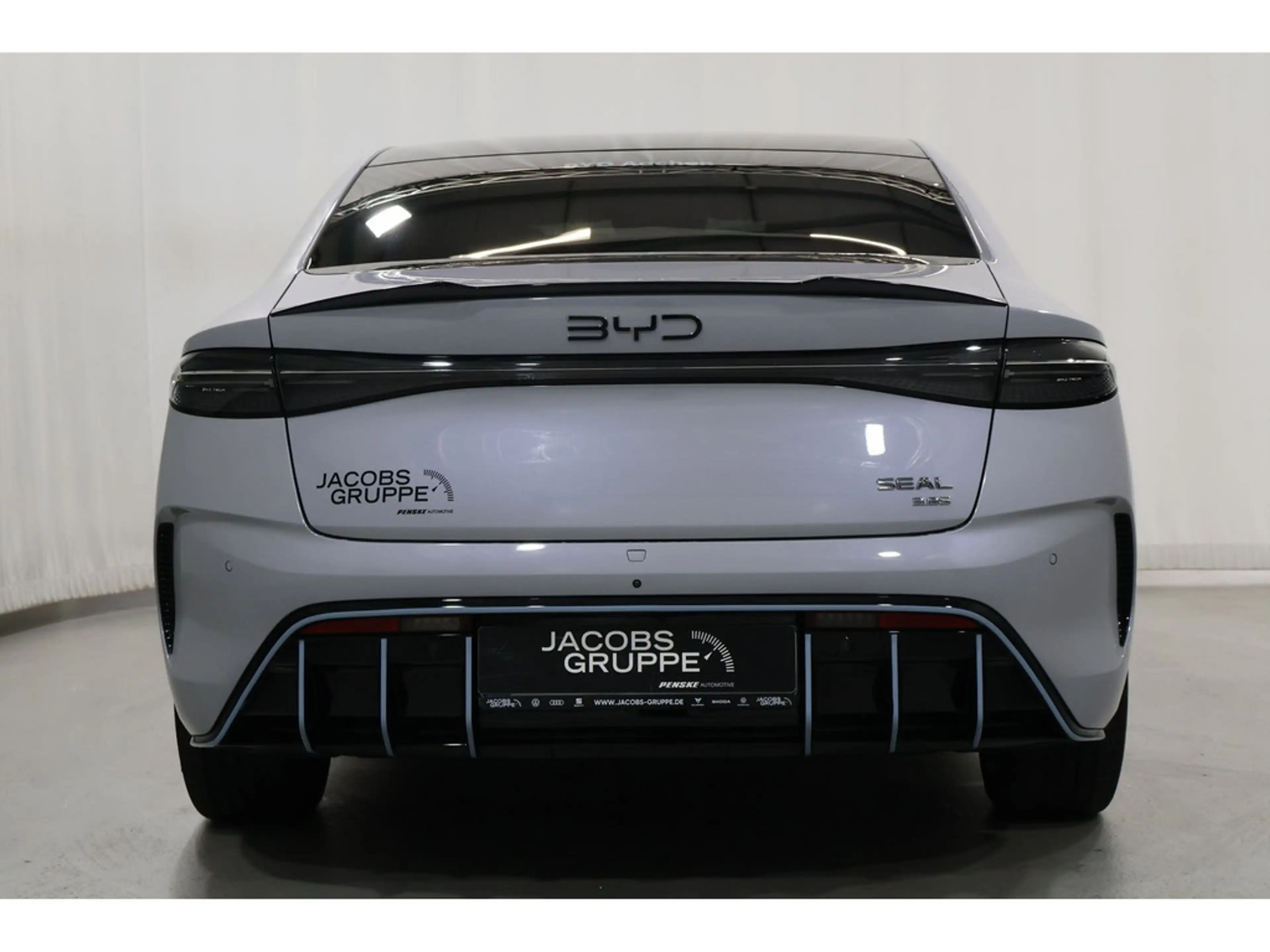 BYD Seal Excellence 2026 — photo 4